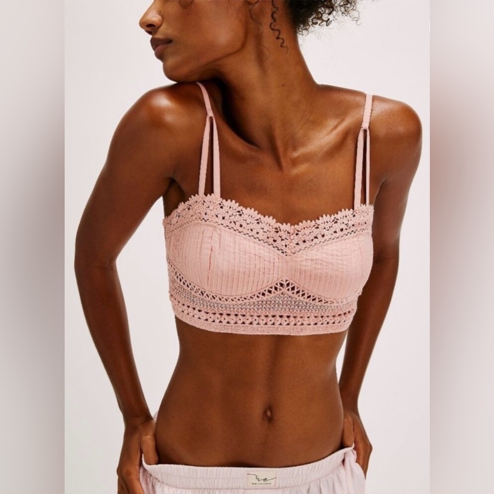 Free People Tallulah Bralette in Bijou
Size Medium $48 Retail NWT